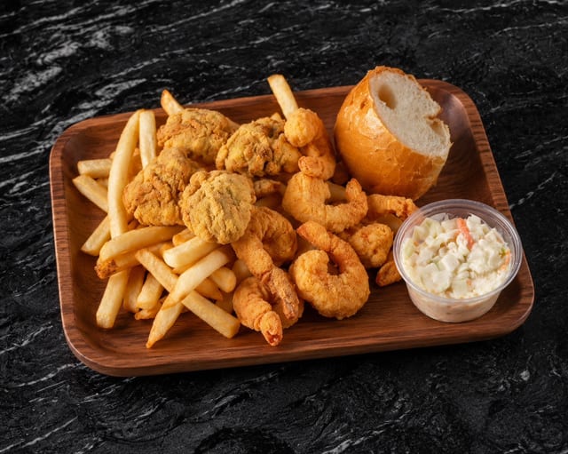 3 Fried Oysters + 1pc Fish Plate.